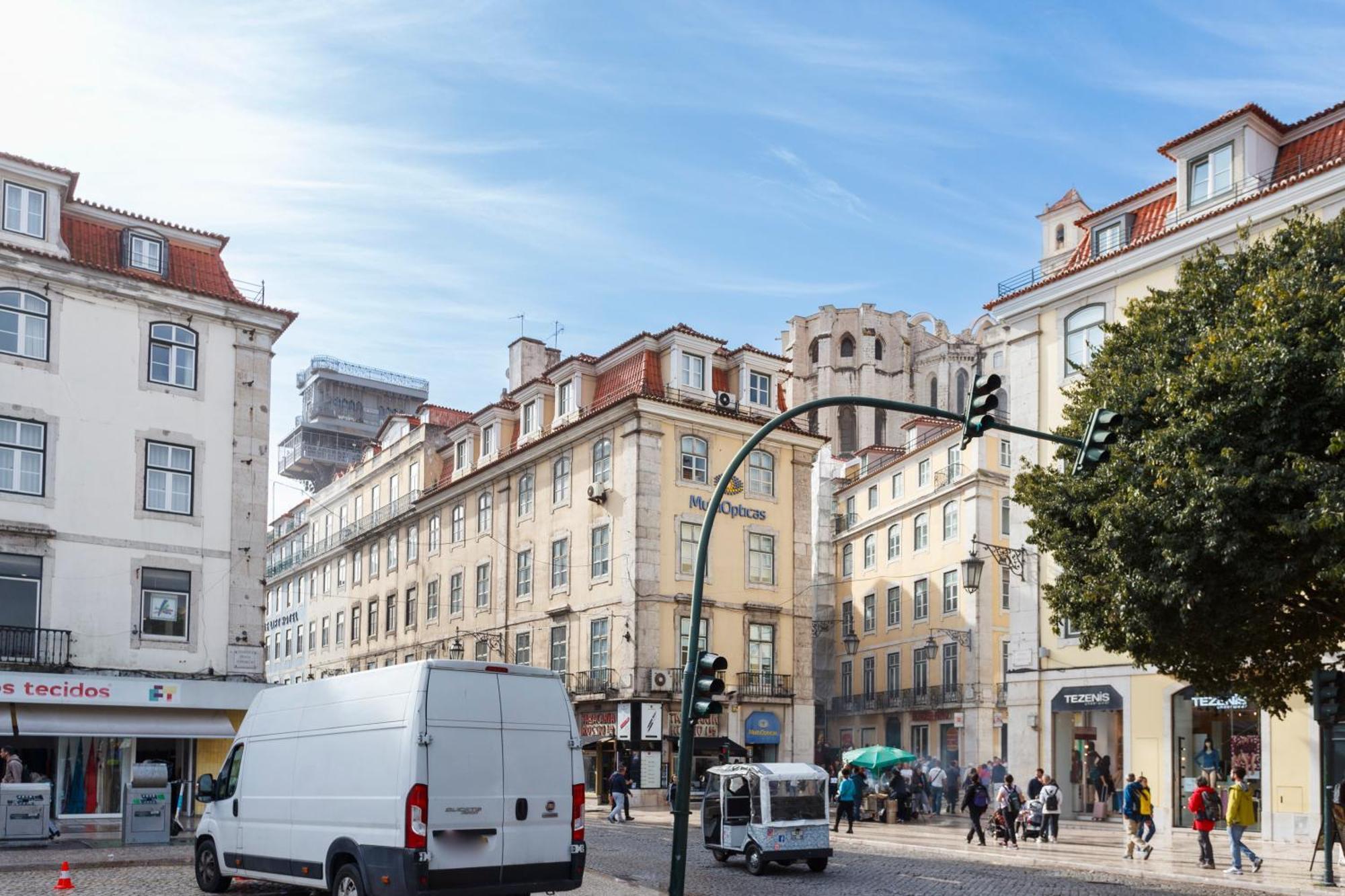 The Boulevard Lissabon